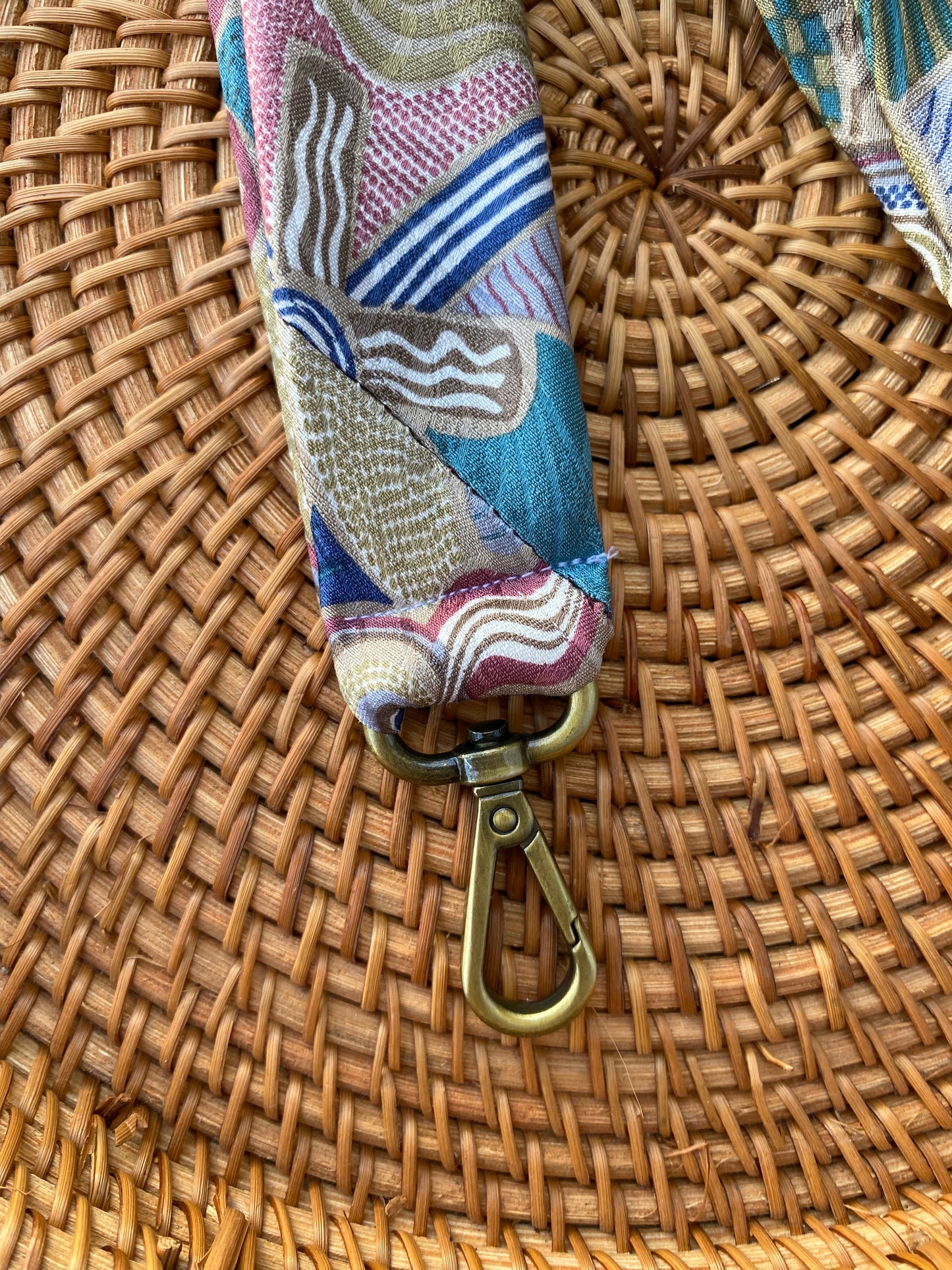 A. Lanyard corbata