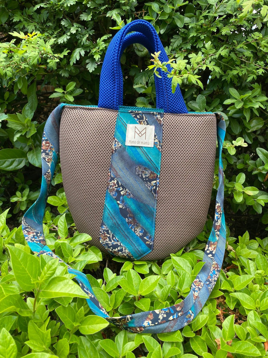 Bolso corbata Nut
