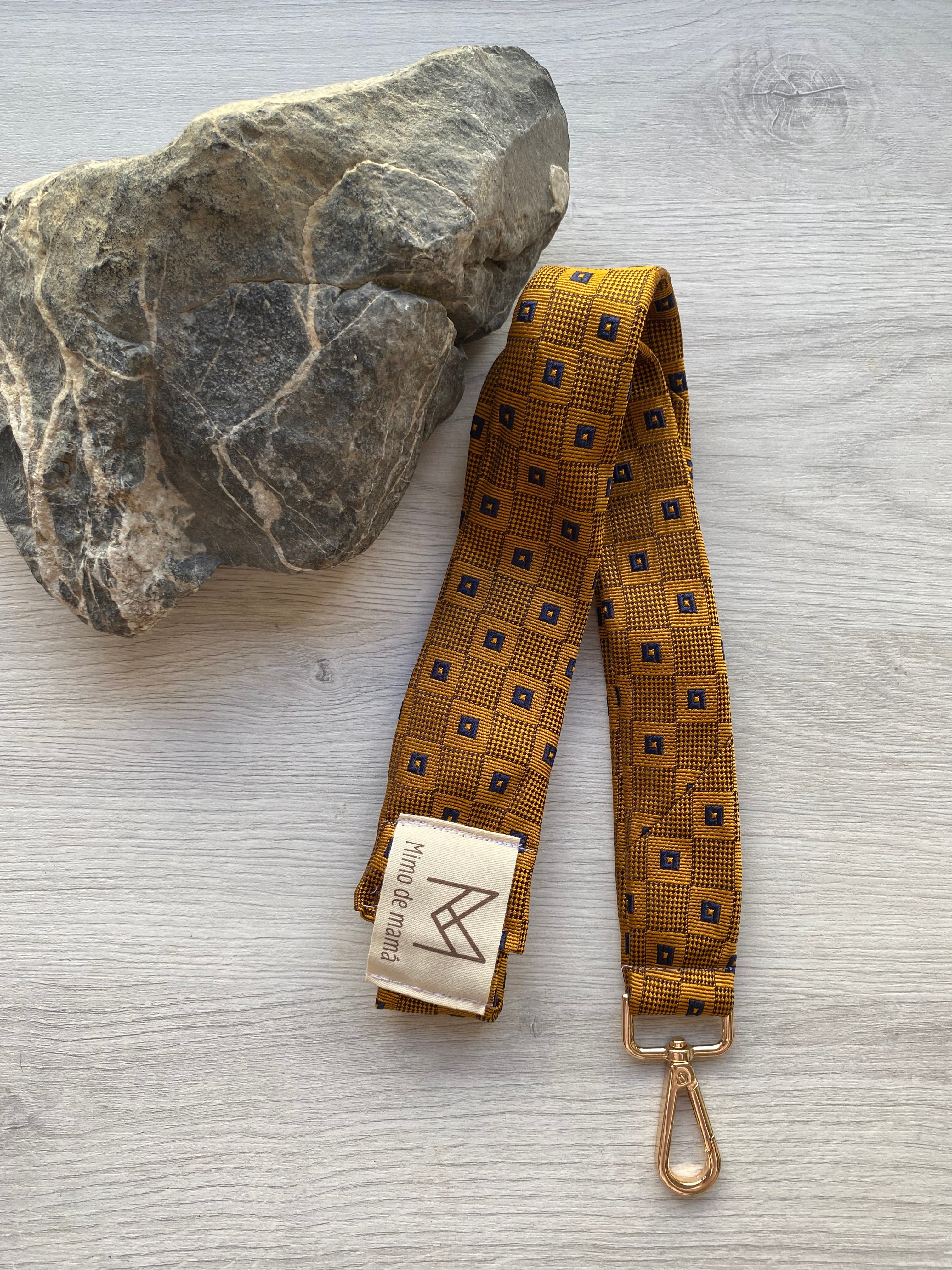 LANYARD ojo de tigre