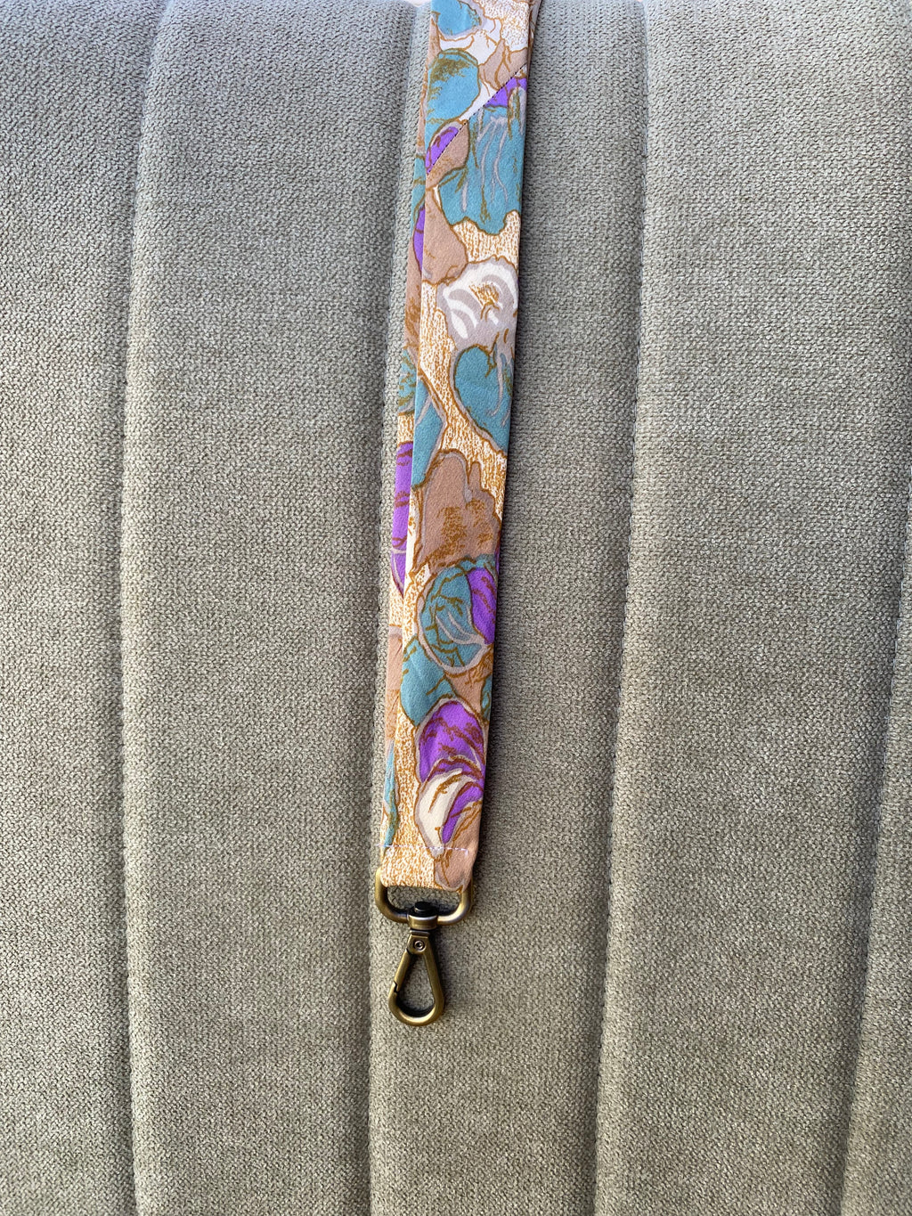 Lanyard Corbata