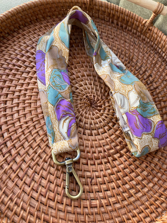 A .Lanyard Corbata