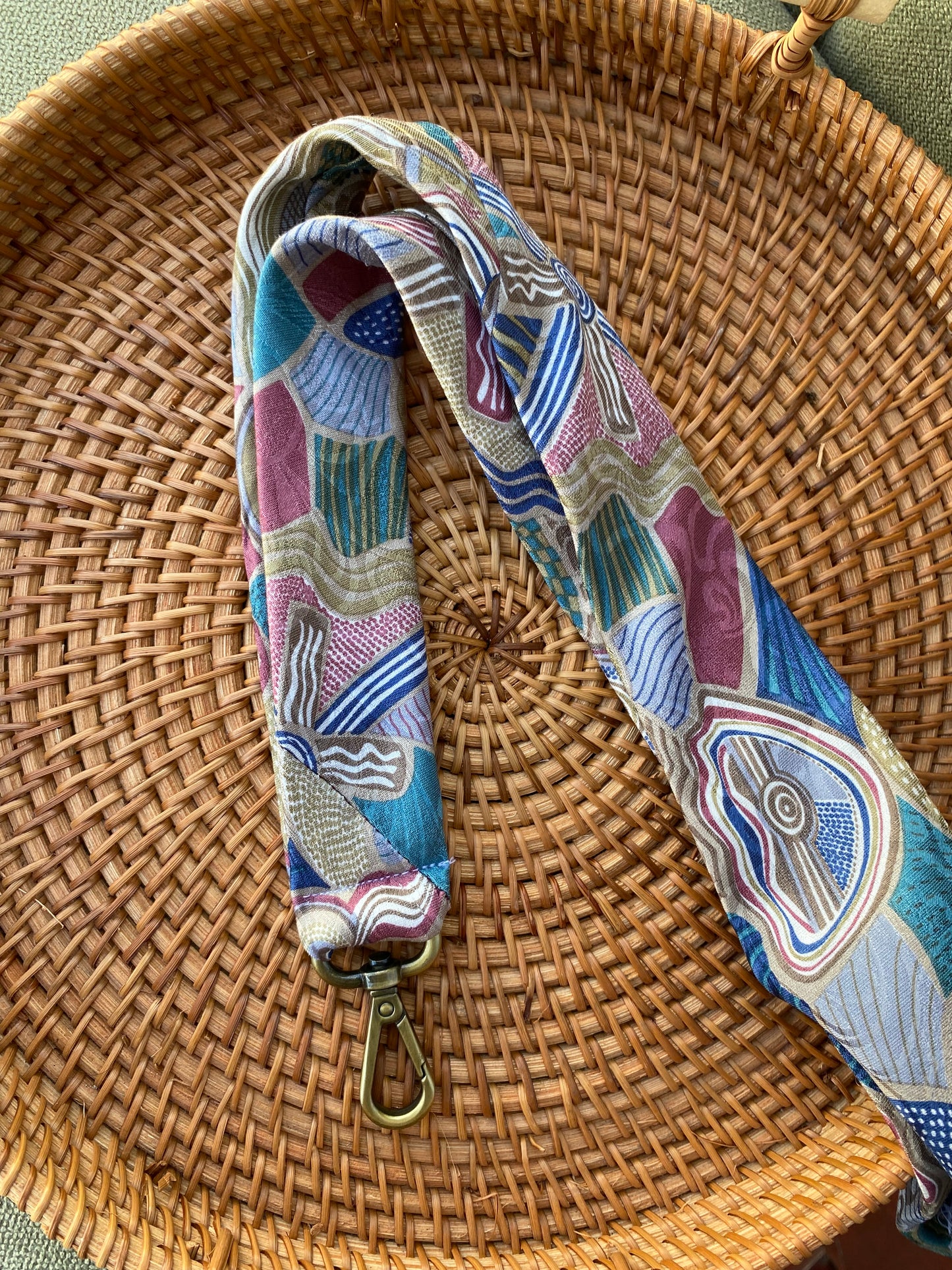 A. Lanyard corbata